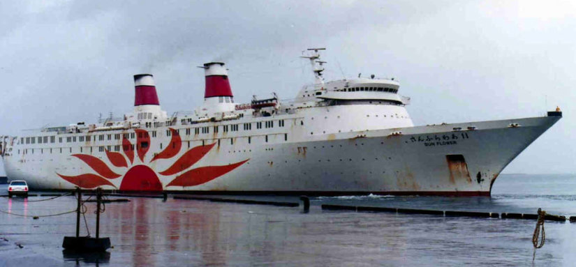 MV Princess of The Orient Discovery